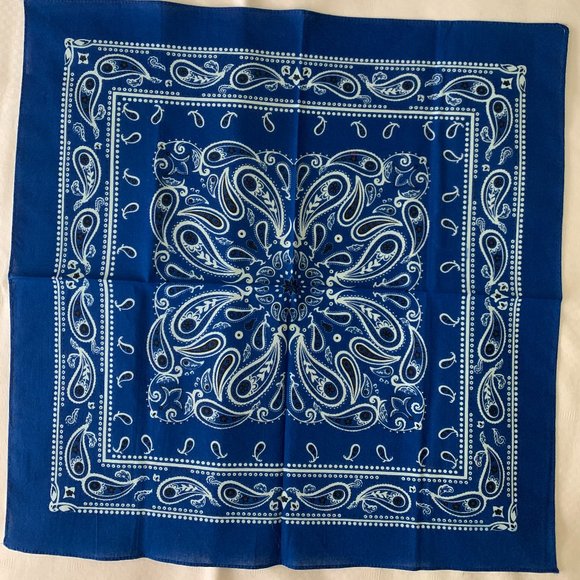 2 bandanas - Picture 3 of 3